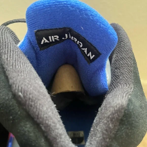 Jordan 5 - Picture 12 of 16